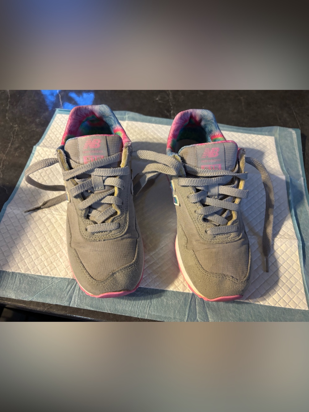 New Balance kids Gray and Pink Casual Sneakers